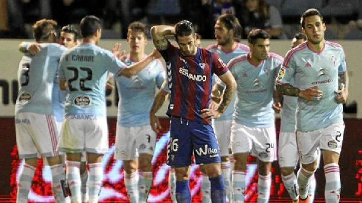 El Eibar tiene su partido clave en Almería.