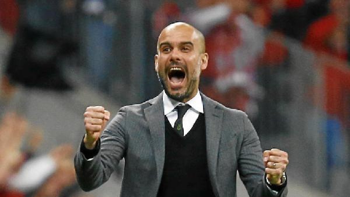 Guardila celebrando uno de los goles del Bayern.