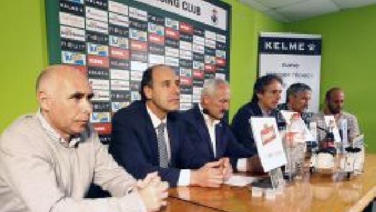Racing de Santander, en peligro.