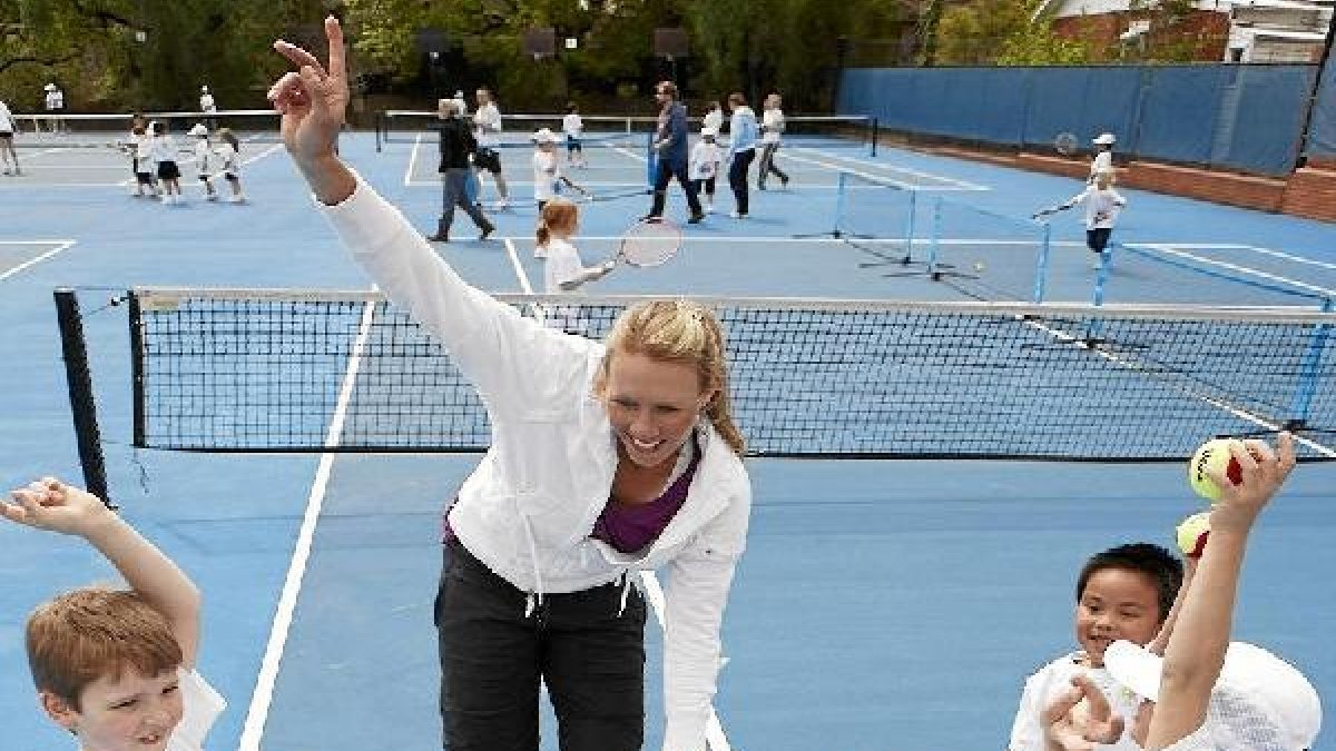 Liceo Erasmus contará con escuela de tenis.