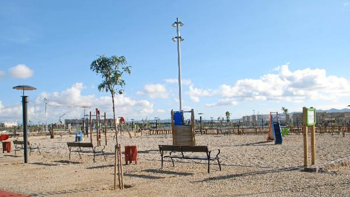 Una de las zonas infantiles del municipio.