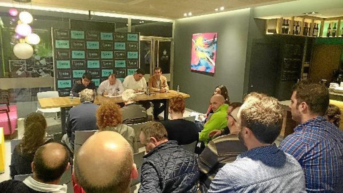Reunión con representantes del polígono La Celulosa