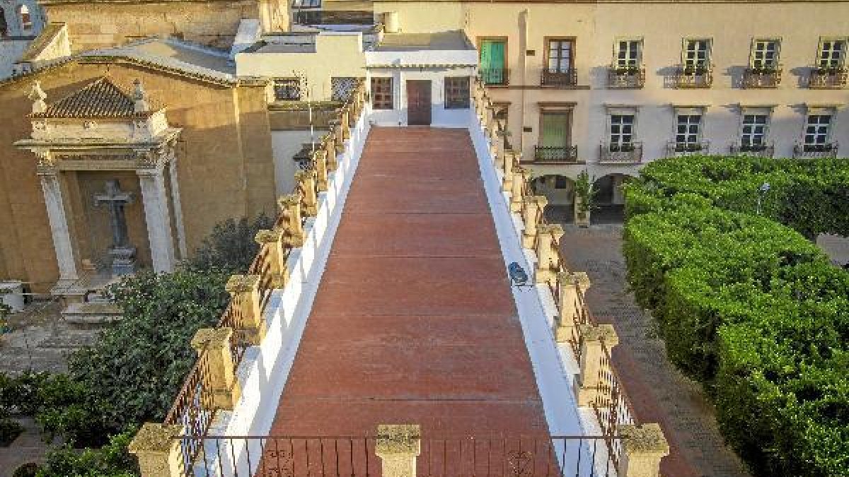 Exterior del Convento de Las Claras.