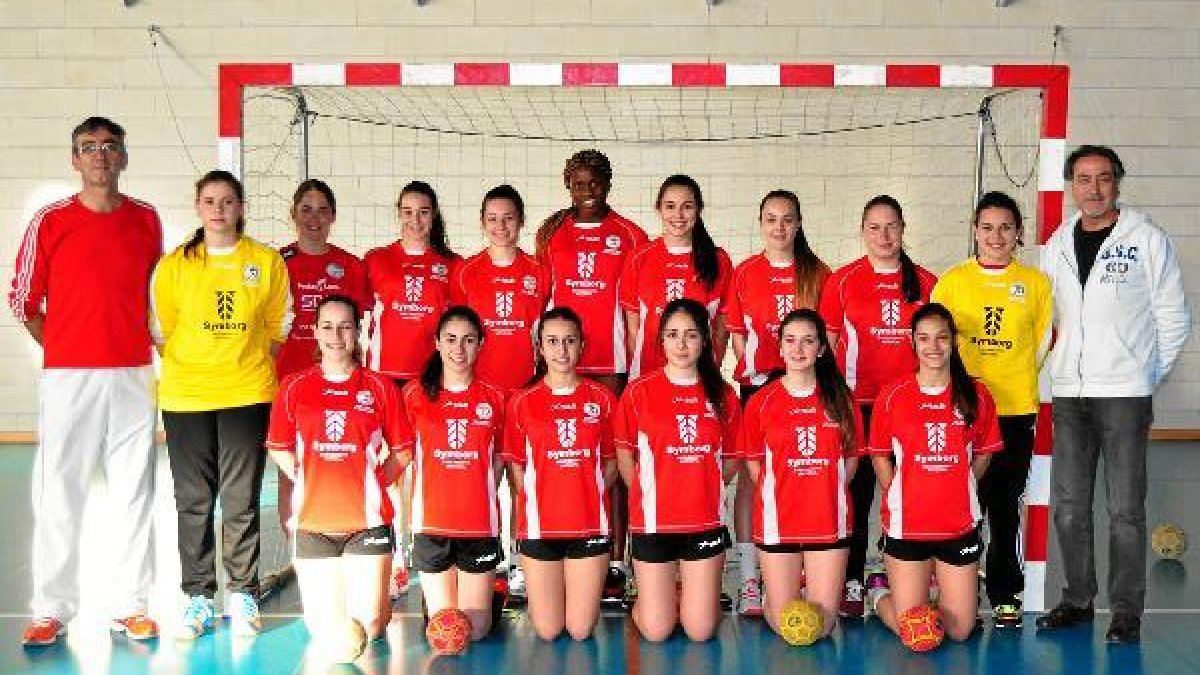 El balonmano roquetero de base sigue estando en lo más alto.