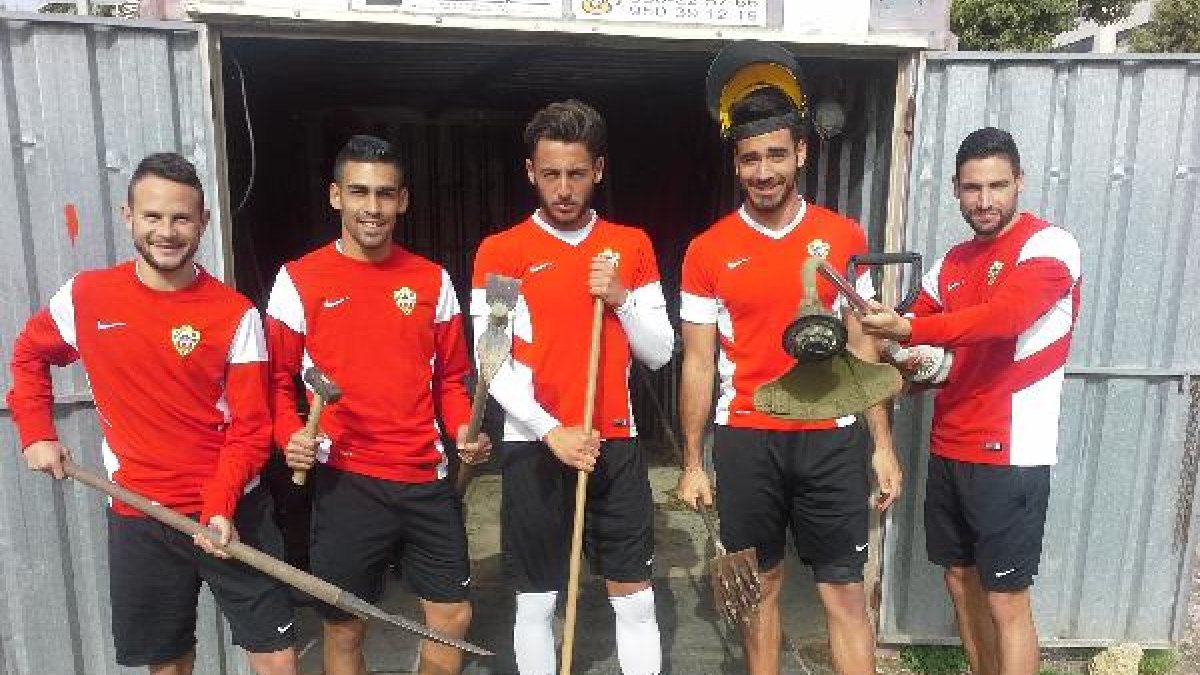 Iván Sánchez, Dani Romera, Adri, Gianfranco y Antonio Puertas.