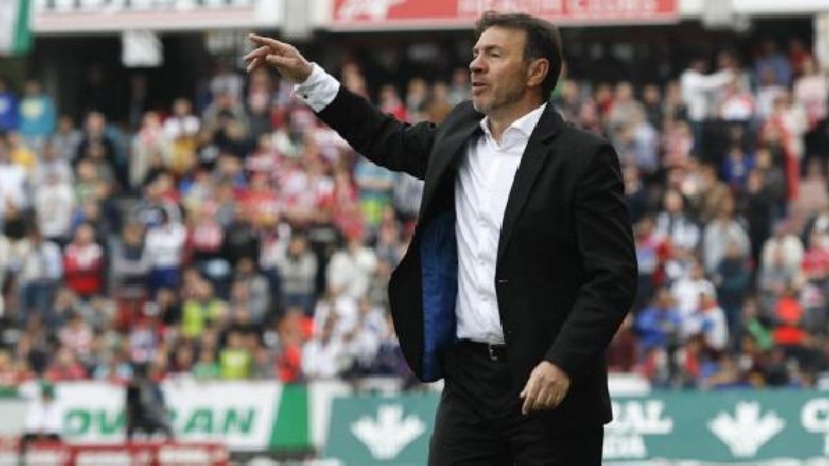 Abel Resino en Los Cármenes.