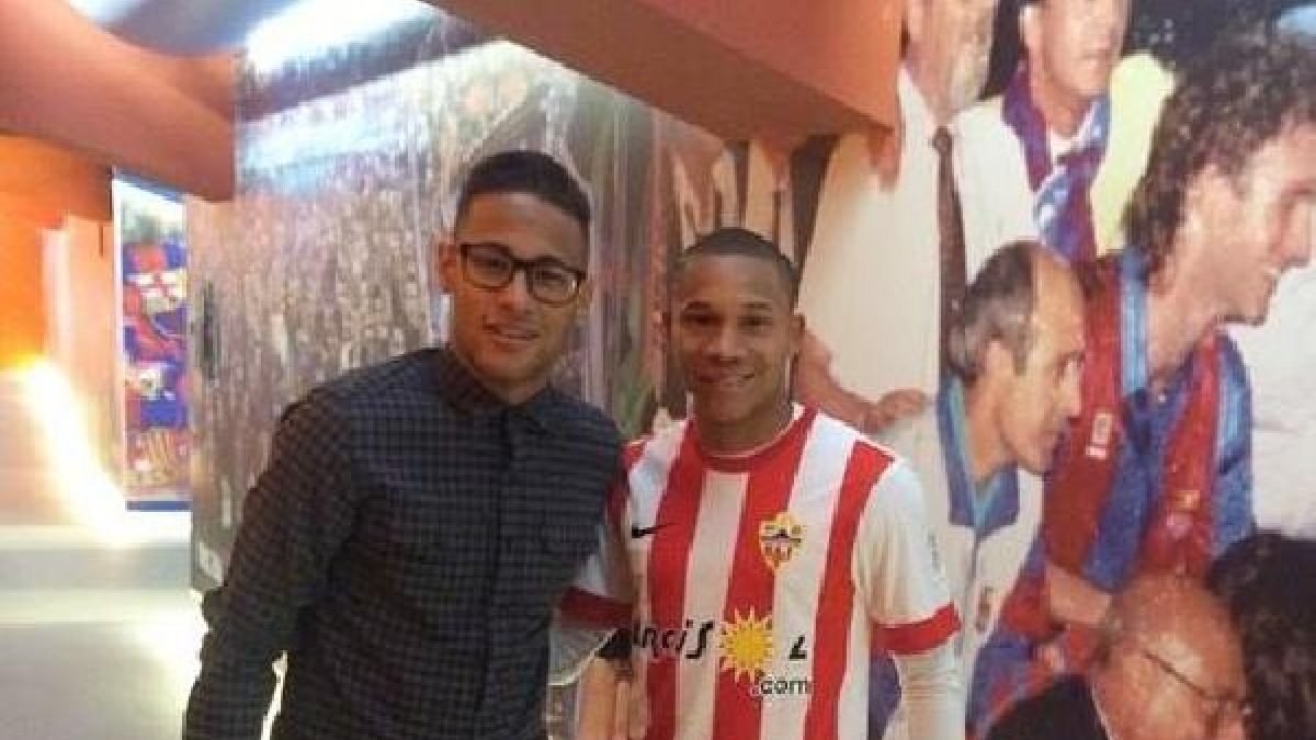 Neymar y Wellington, este miércoles noche en el Camp Nou.