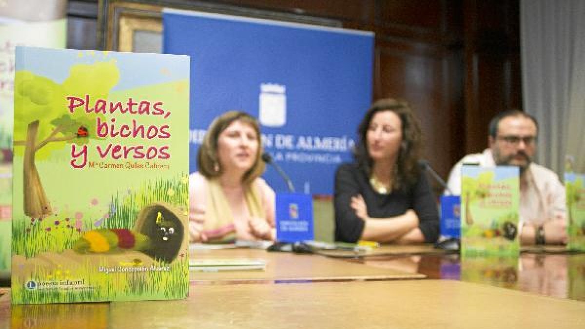 presentación de Plantas, bichos y versos en la Diputación Provincial.