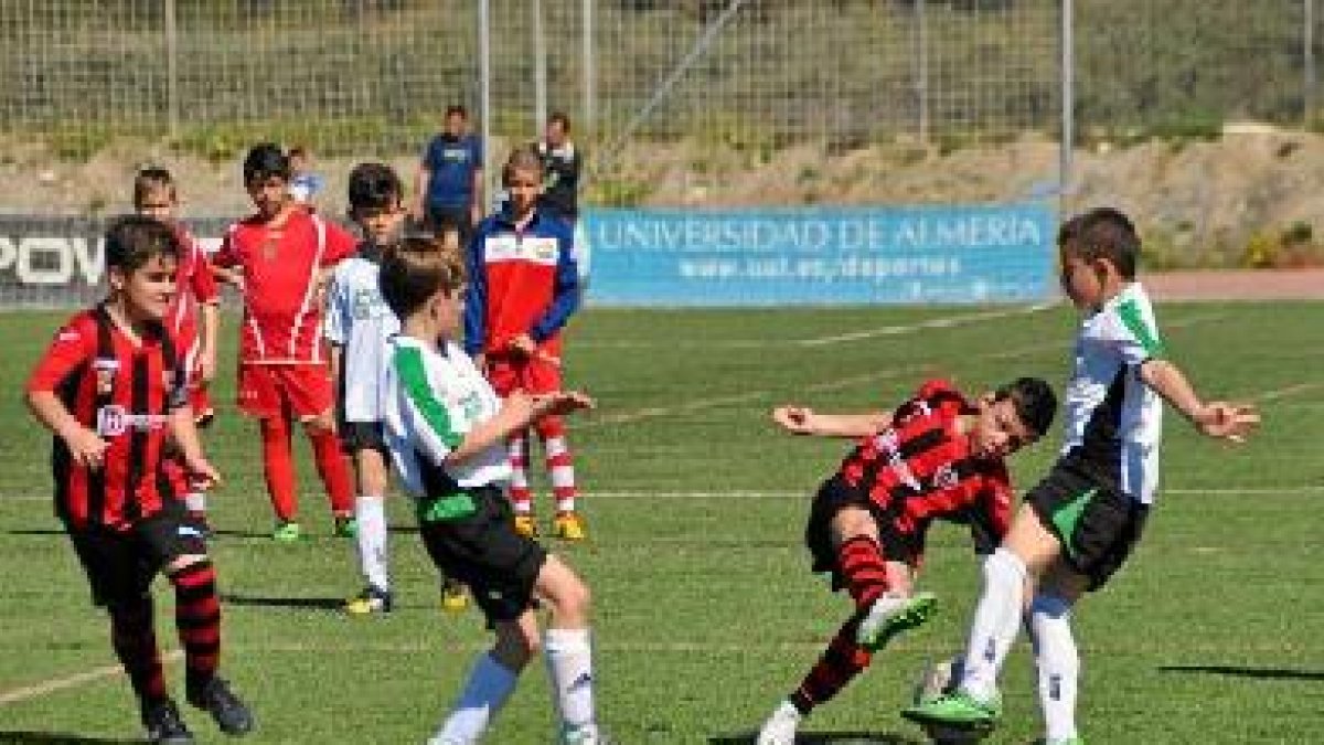 El torneo se abre un hueco entre los grandes de cantera.