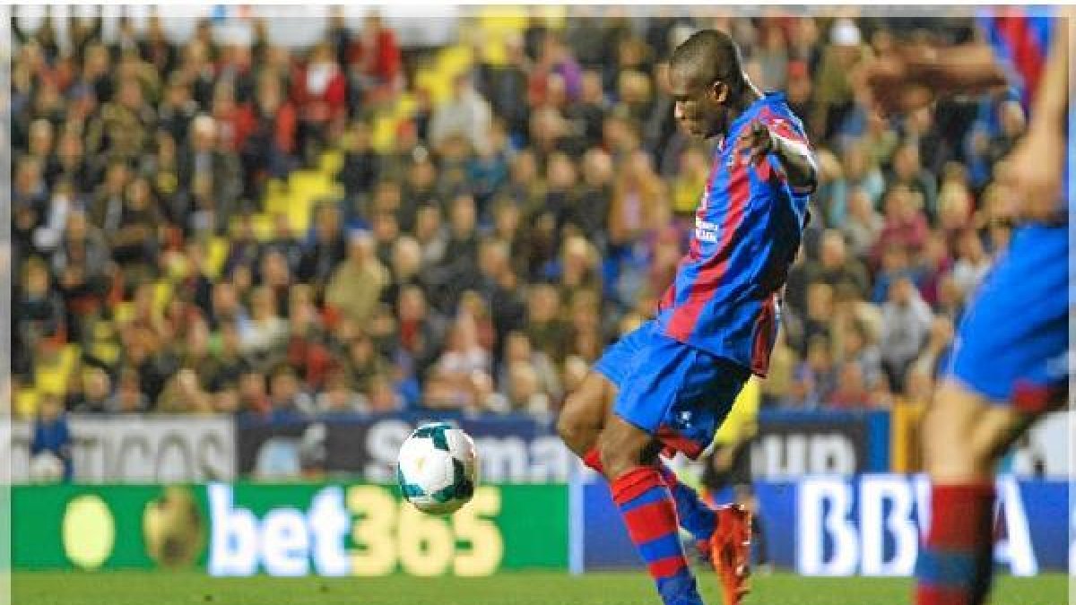 Lucas Alcaraz viene con todo su potencial al Mediterráneo.