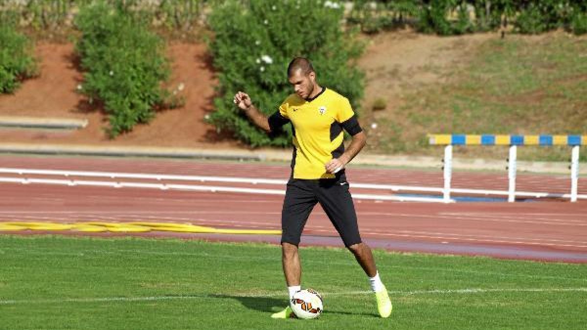 Rubén ya está preparado para competir con el Almería.