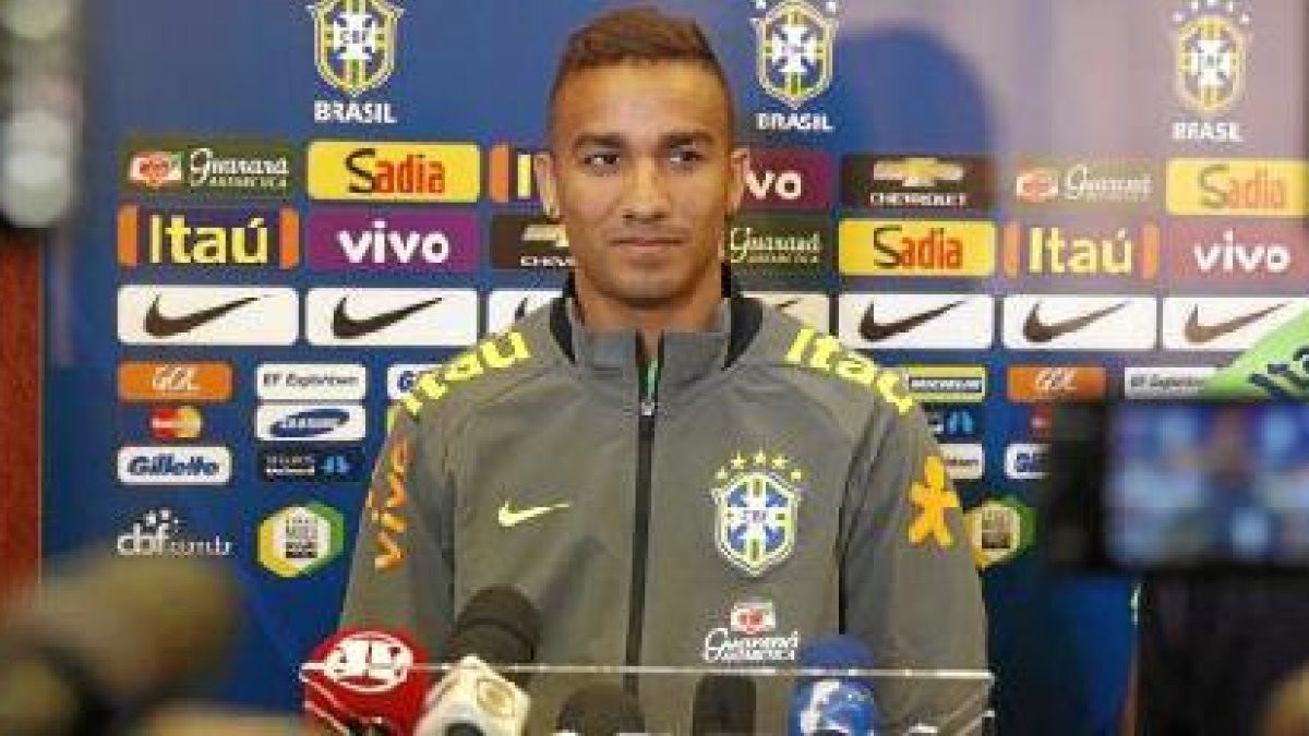 El ya jugador madridista en una rueda de prensa.