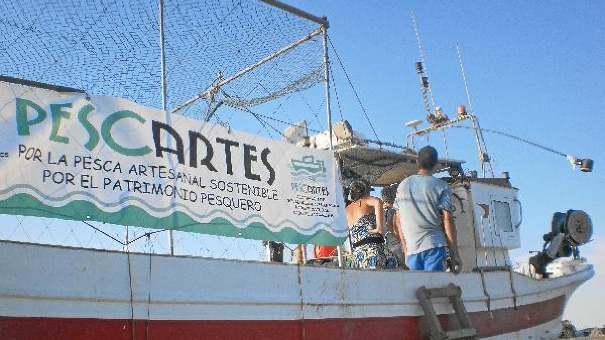 Junto con Pescartes se desarrollan actividades.