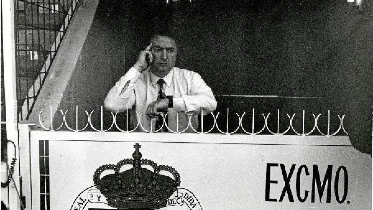 Floro Garrido en su etapa de entrenador del Polideportivo Almería.