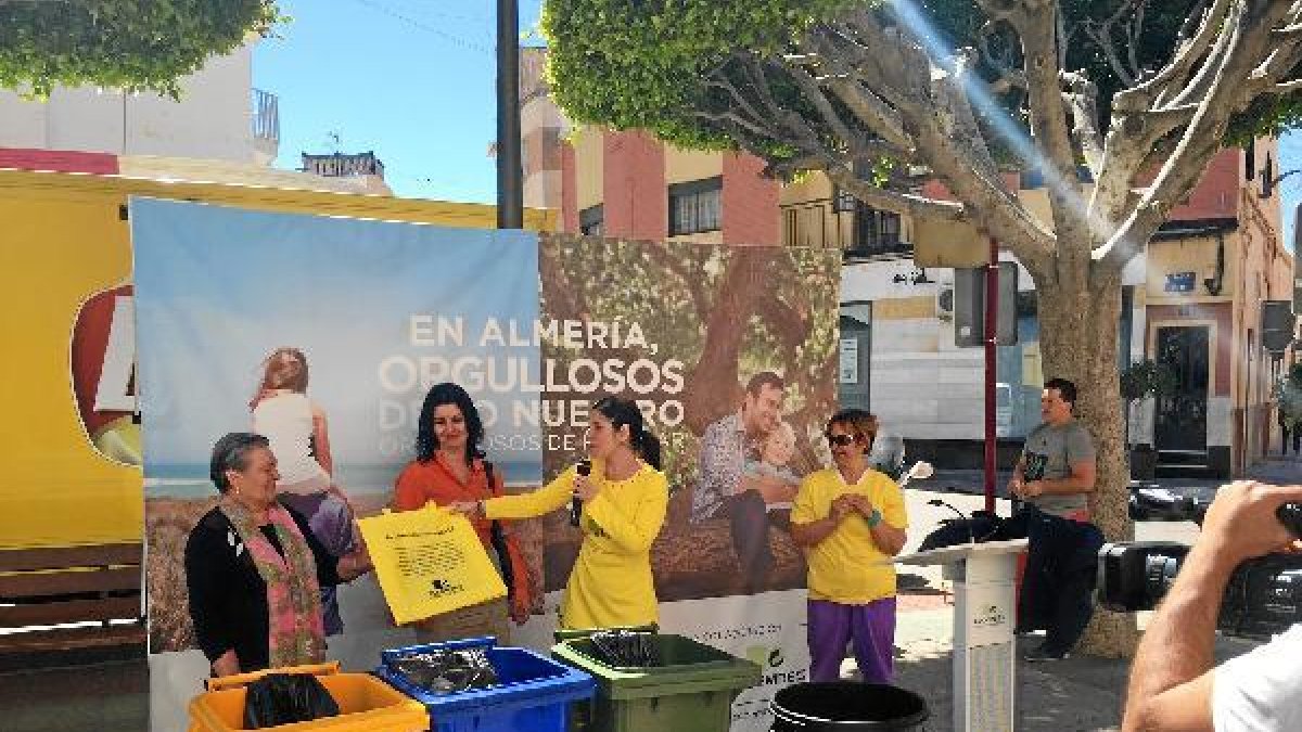 Los ciudadanos ya están colaborando en esta nueva campaña del Sector II.