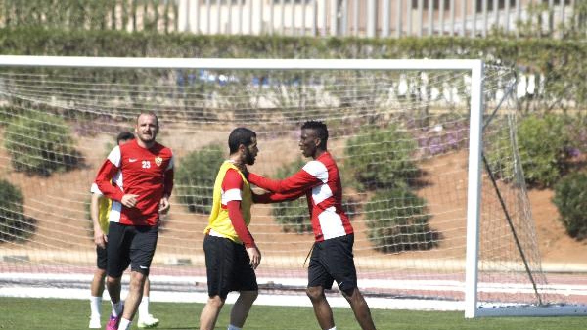 Casado y Jonathan en el entrenamiento del 11 de marzo.