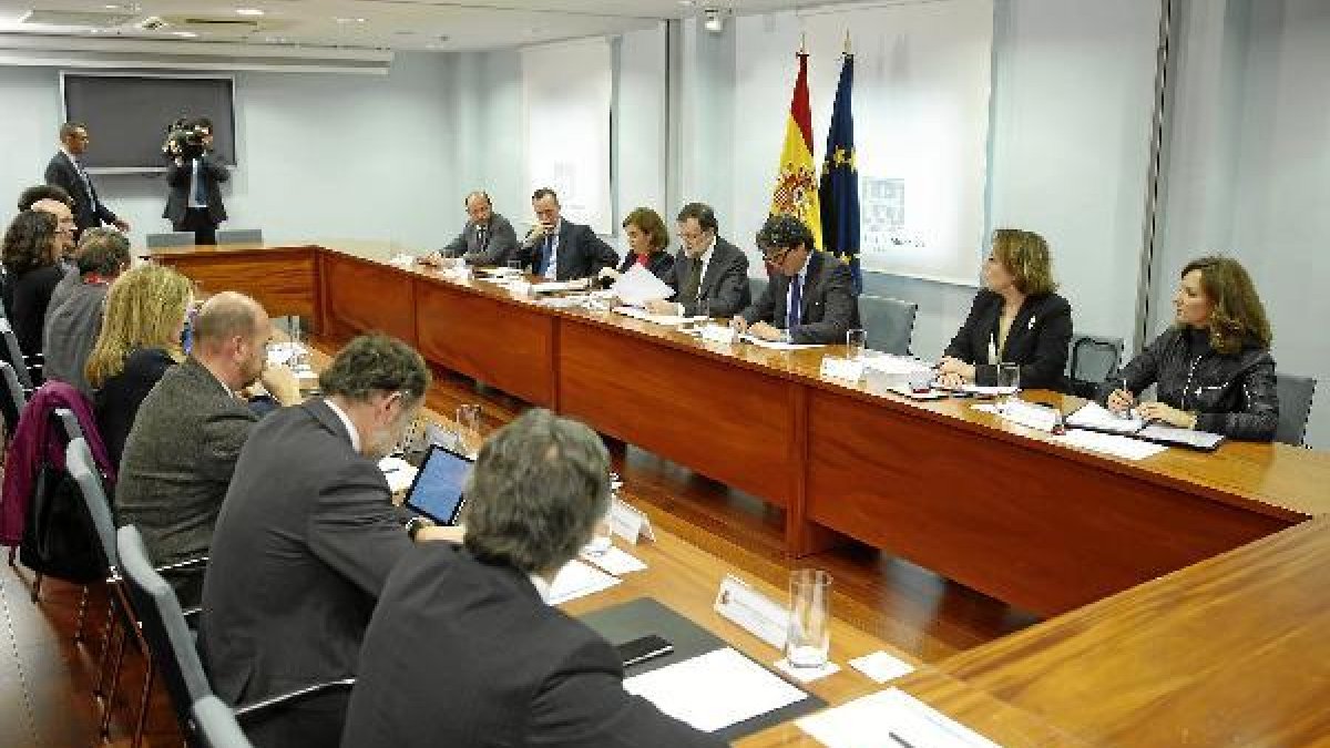 Reunión ayer del gabinete de crisis.