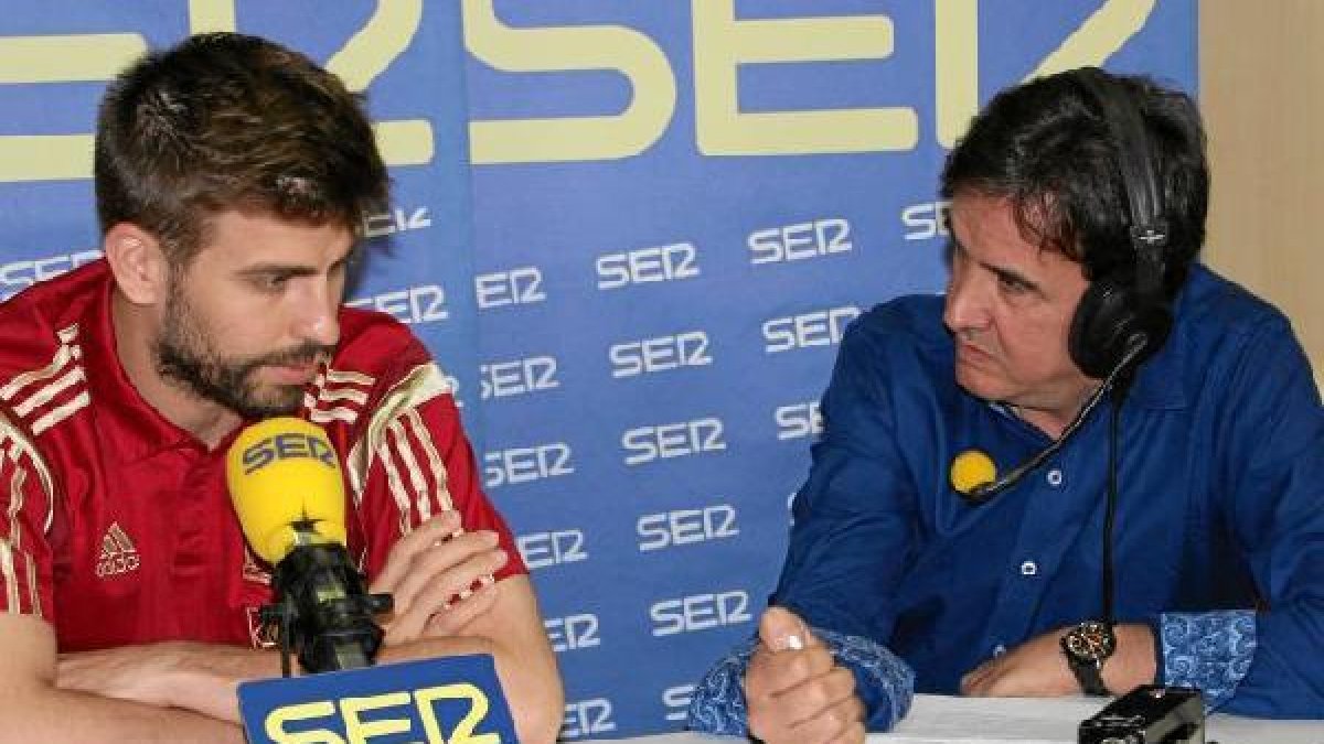 Piqué con José Ramón de la Morena en El Larguero.