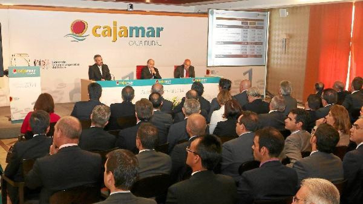 Ultima asamblea de Cajamar