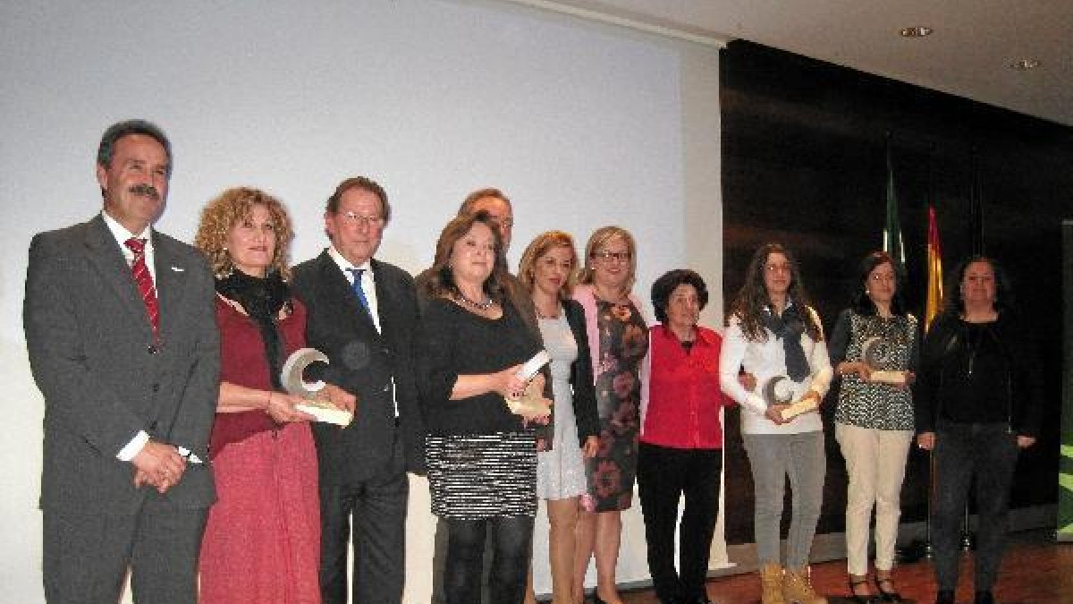 Autoridades y premiados