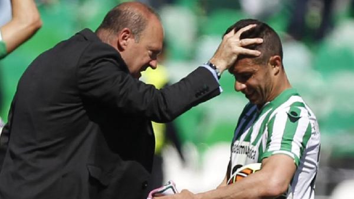 Pepe Mel y Rubén Castro en el Villamarín.