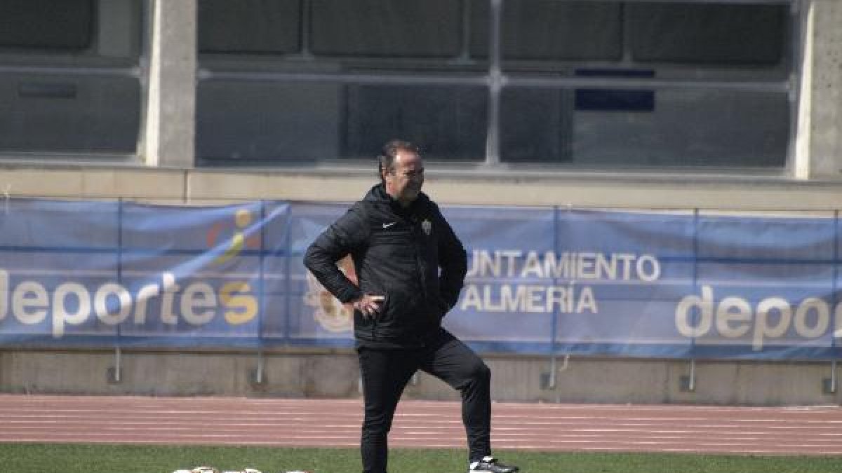 Juan Ignacio Martínez tiene que dar con la tecla.