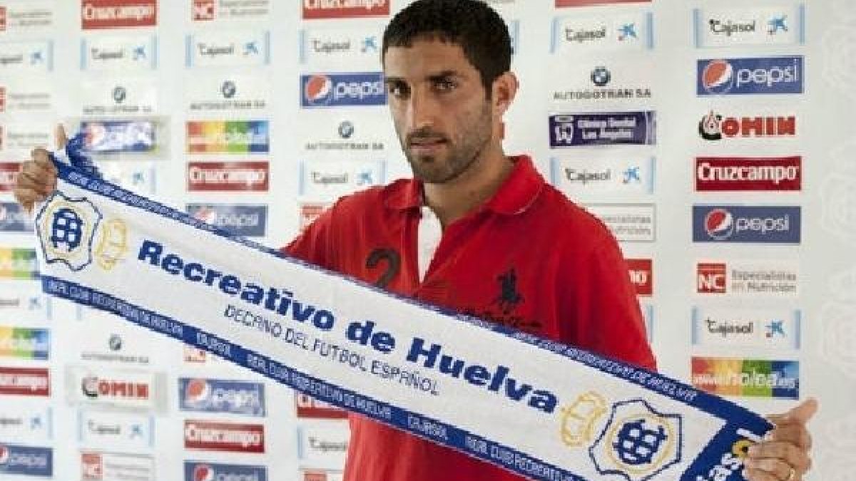 El día que fue presentado en el Recreativo de Huelva.