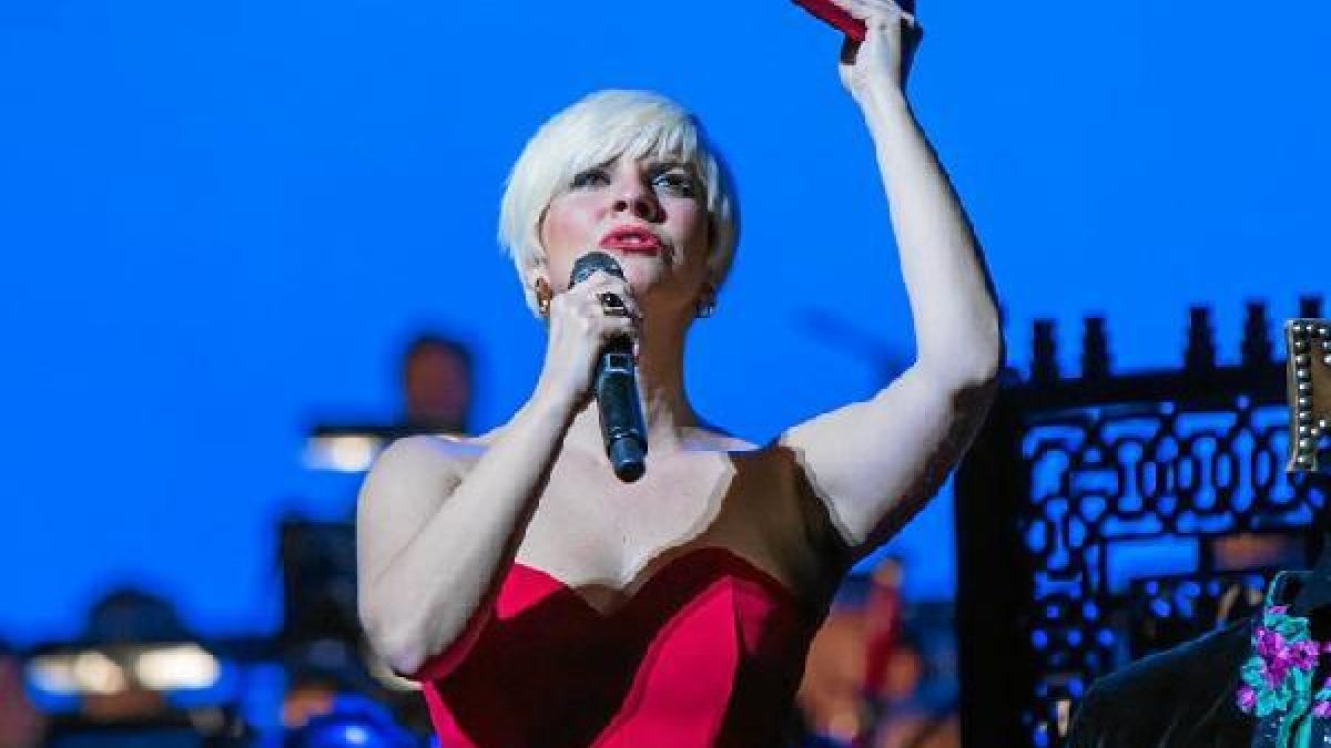 Artistas de primer nivel como Pasión Vega componen la programación.