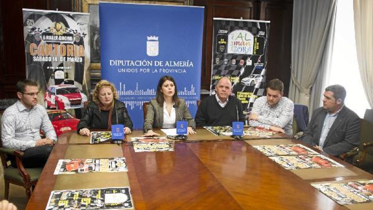 Puesta de largo en Diputación de la carrera.