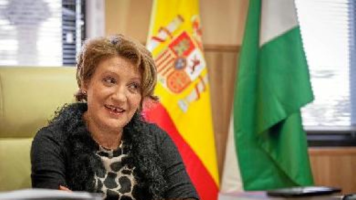 La presidenta de la Audiencia durante la entrevista a La Voz.