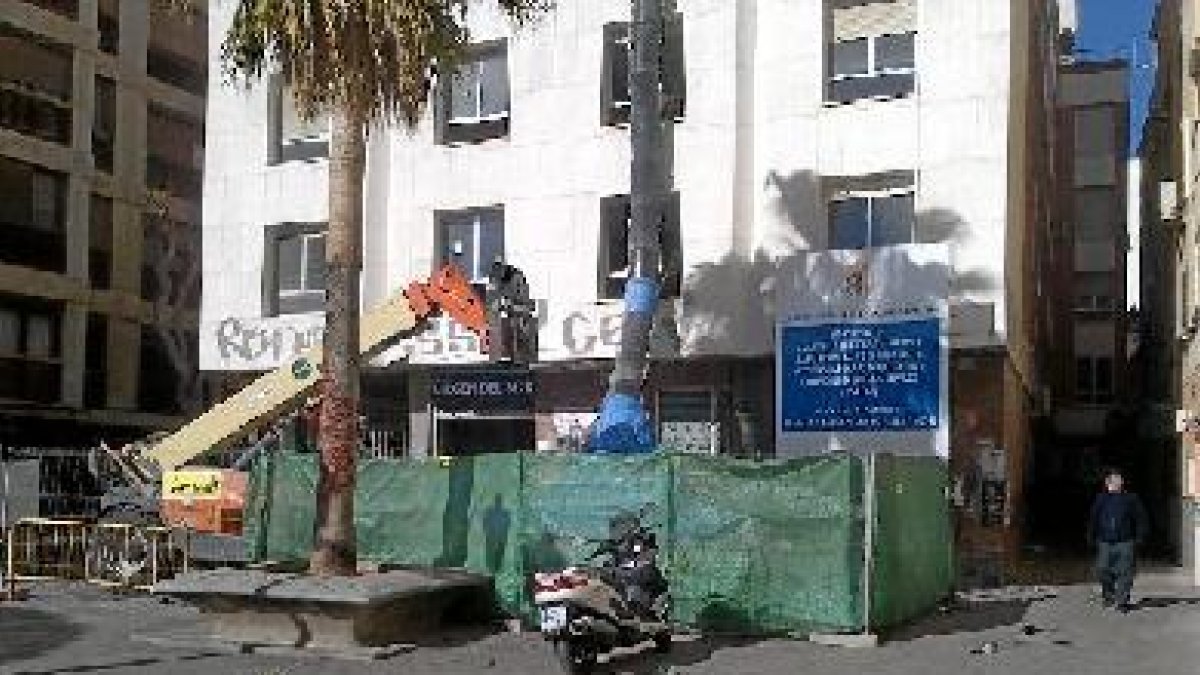 Obras en el edificio del antiguo sanatorio Virgen del Mar.