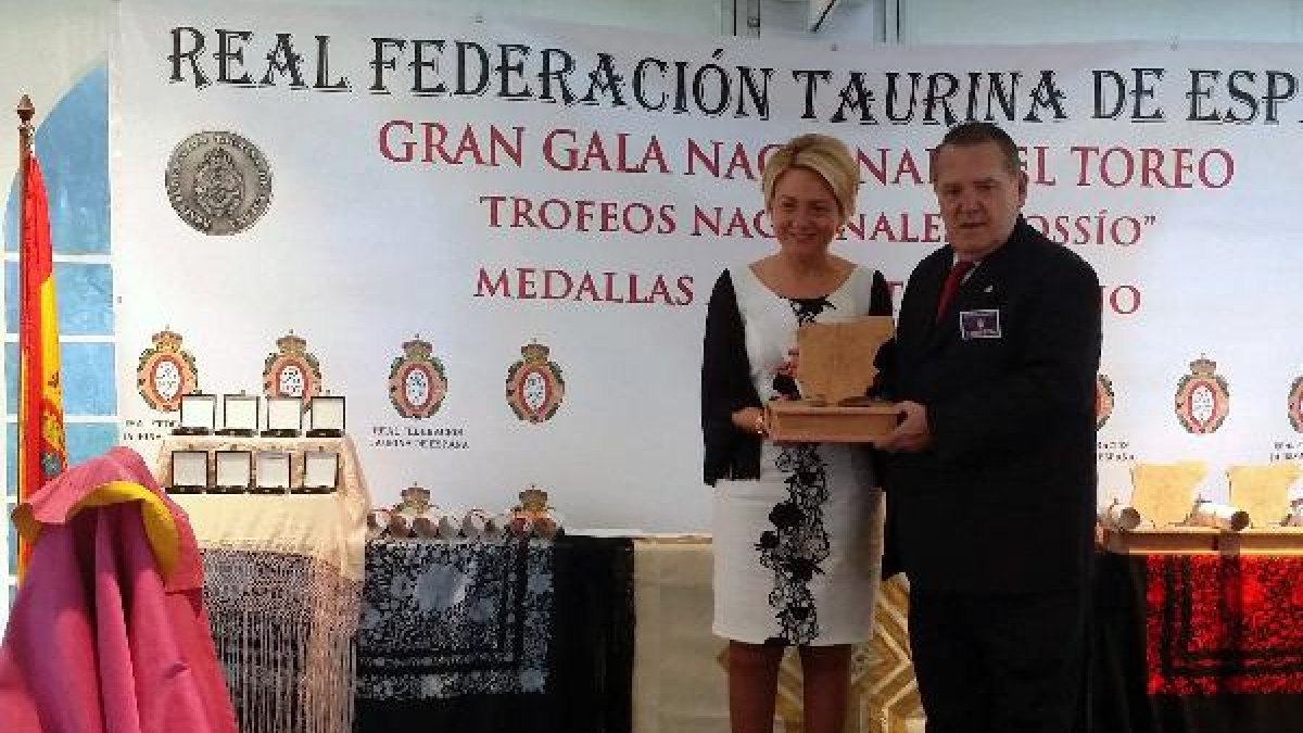 Cabrera recibió el galardón en Madrid.
