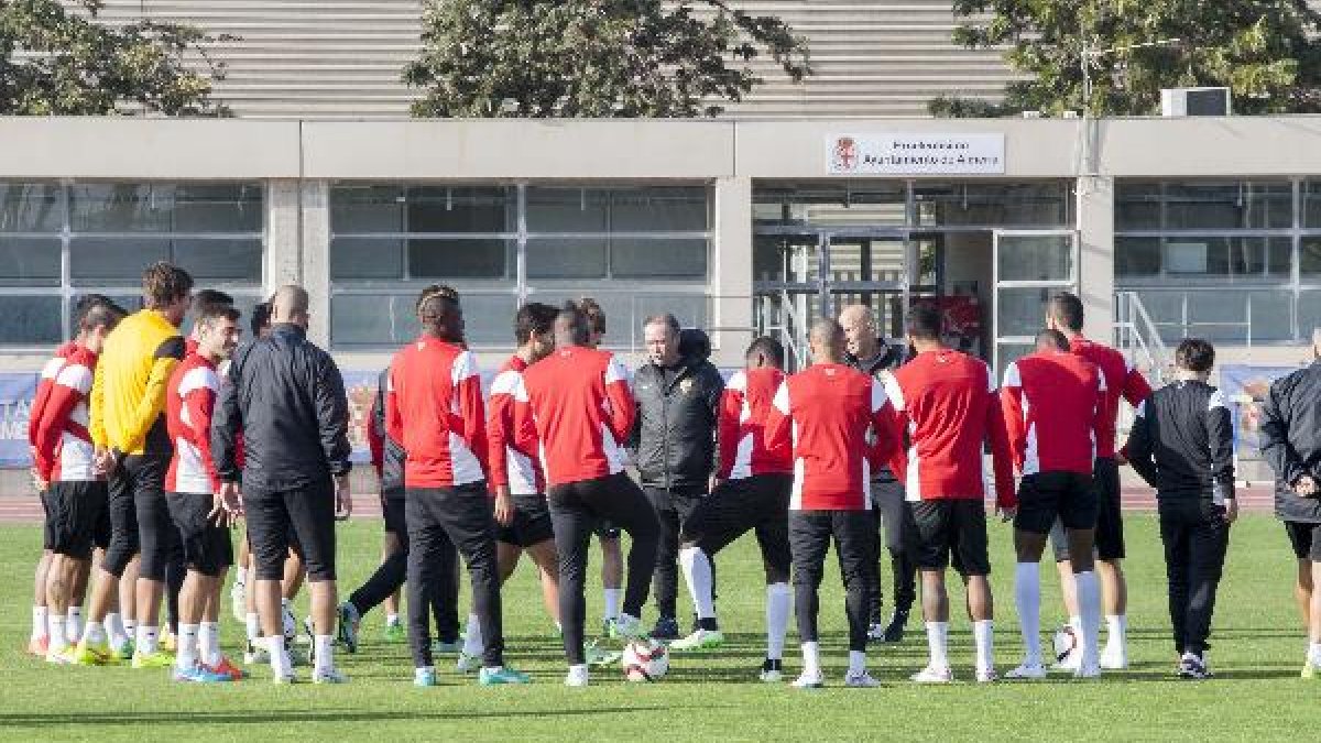 Entrenamiento del Almería.