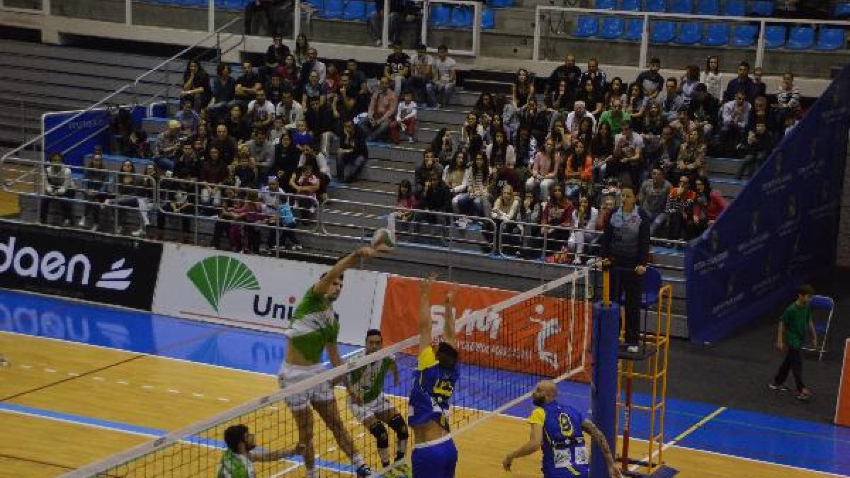 Gran partido de Unicaja.