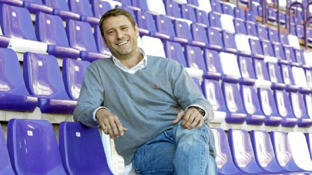 Carlos Suárez vio como su Valladolid bajaba a Segunda División.