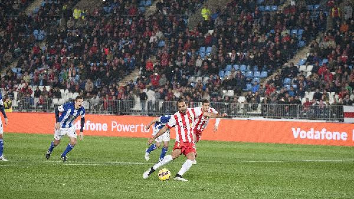 Verza anotó desde el punto de penalti.