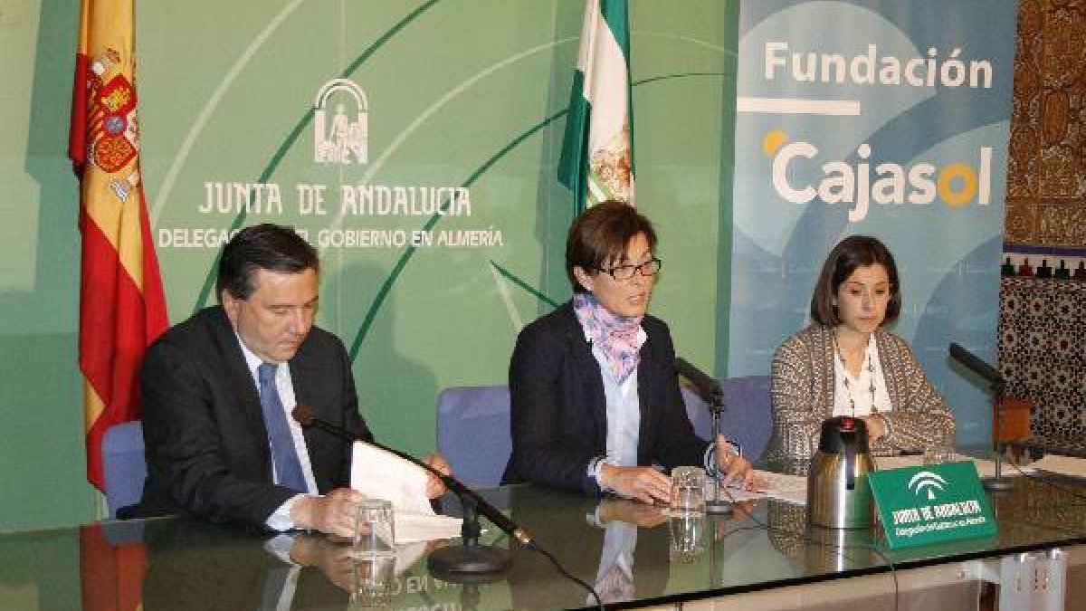 Presentación de la convocatoria del programa “100 caminos al éxito”