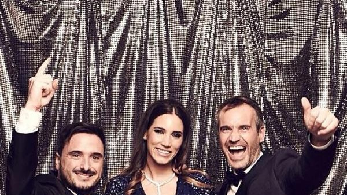 India Martínez compartió en su perfil de Instagram esta imagen con el goya.