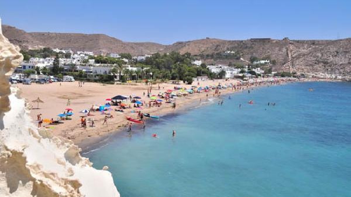 Playa de Aguamarga.