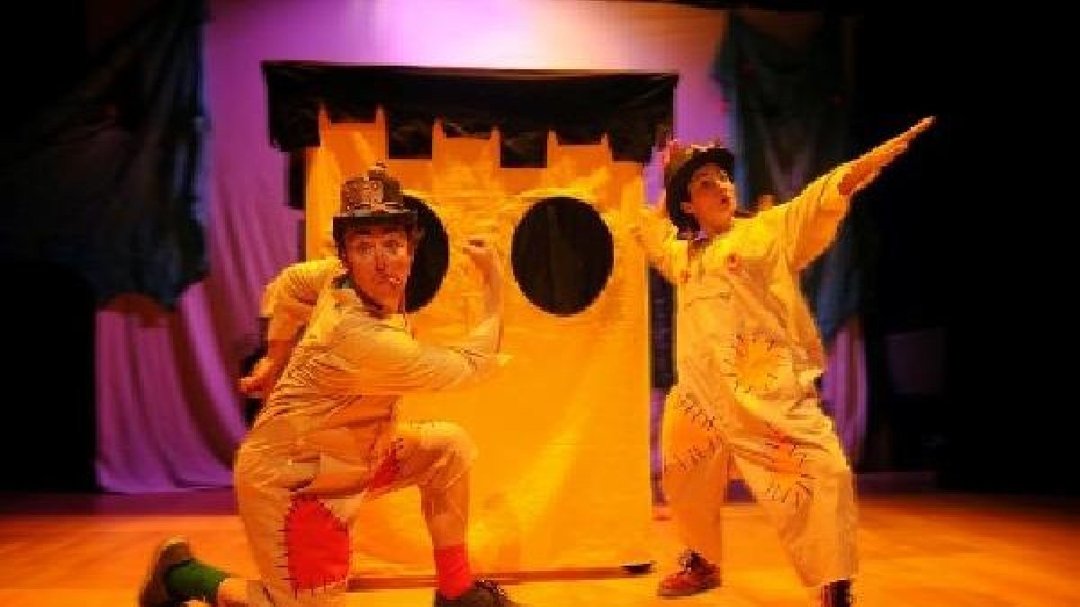 Los Guerreros del Desecho, teatro para cuidar y respetar el Medio Ambiente