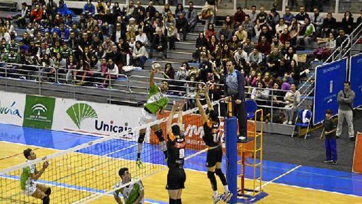 El jugador ahorrador quiere levantar la Copa del Rey en Teruel.