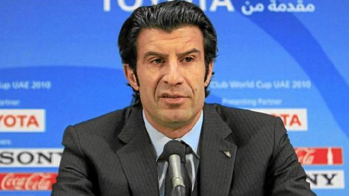 Luis Figo será un serio oponente para Joseph Blatter.