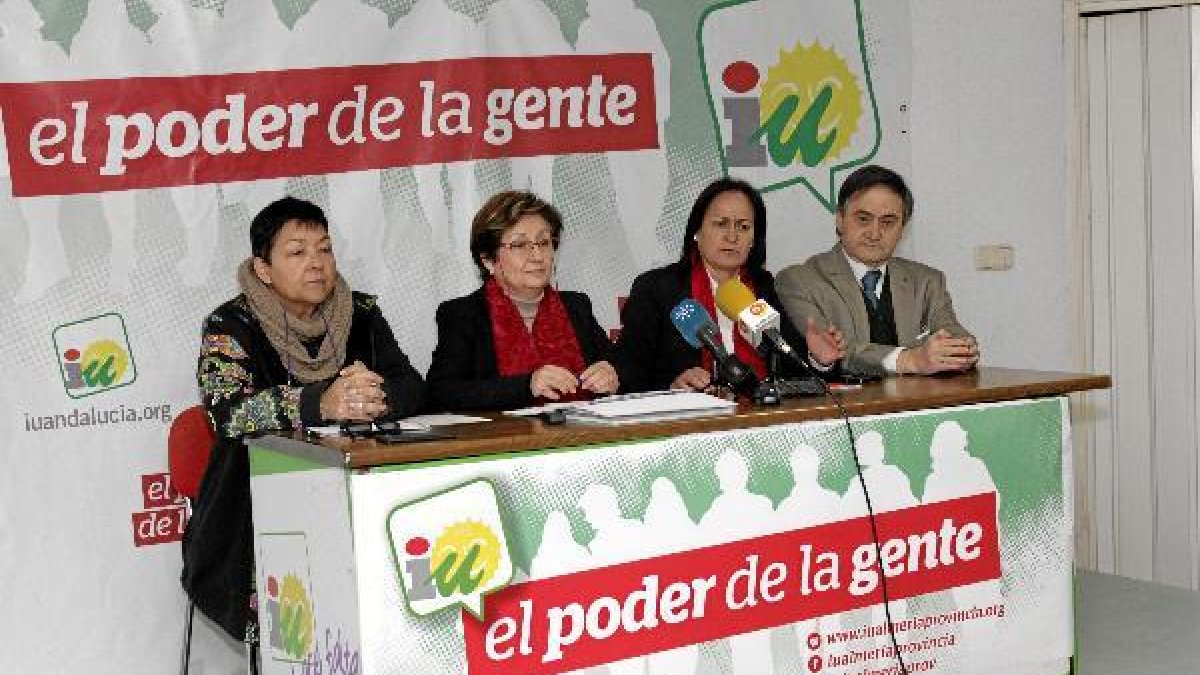 Rueda de prensa de IU realizada ayer