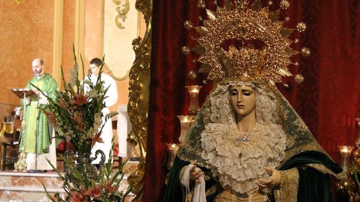 La nueva Virgen