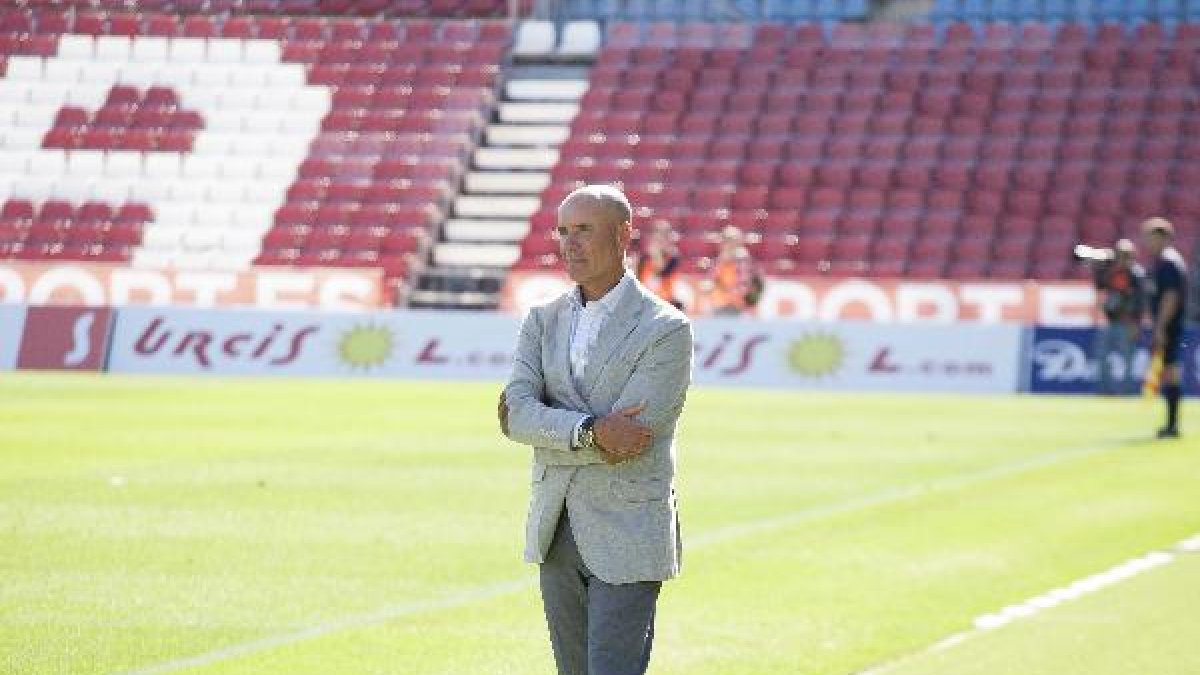 Miguel Rivera, entrenador del Almería B.