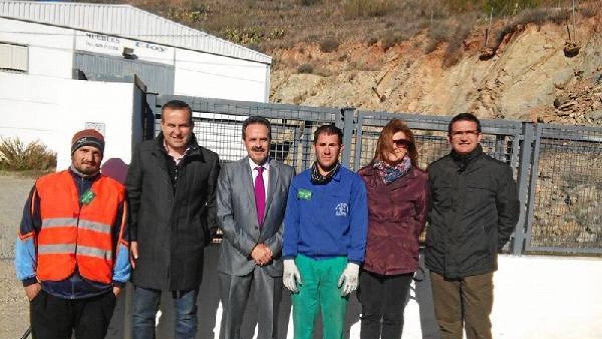 El delegado en su visita a Lubrín