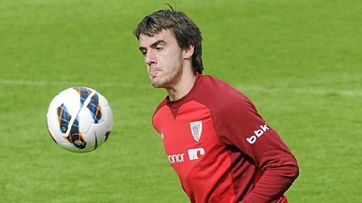 Jon Aurtenetxe podría venir al Almería.