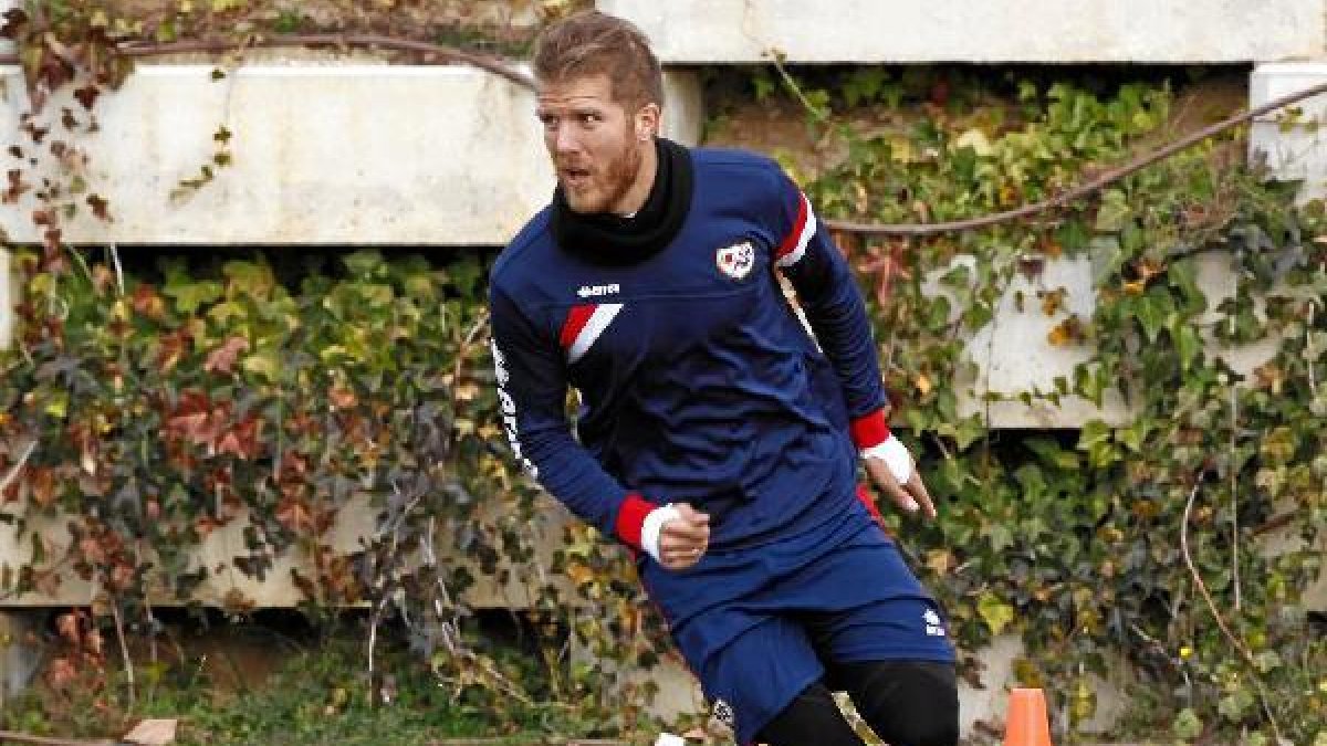 Morcillo prepara las maletas para volver al sur, ya jugó en el Recreativo.