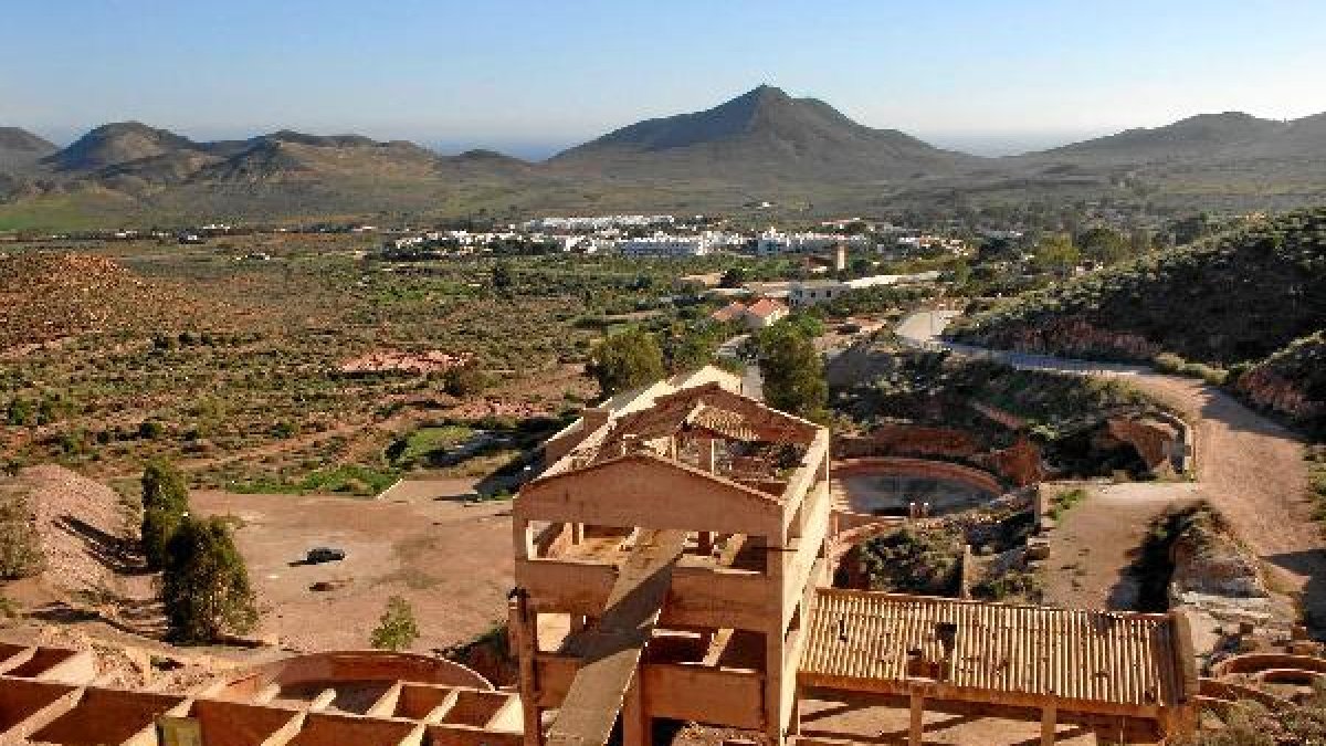 Vista de las antiguas minas de Rodalquilar.