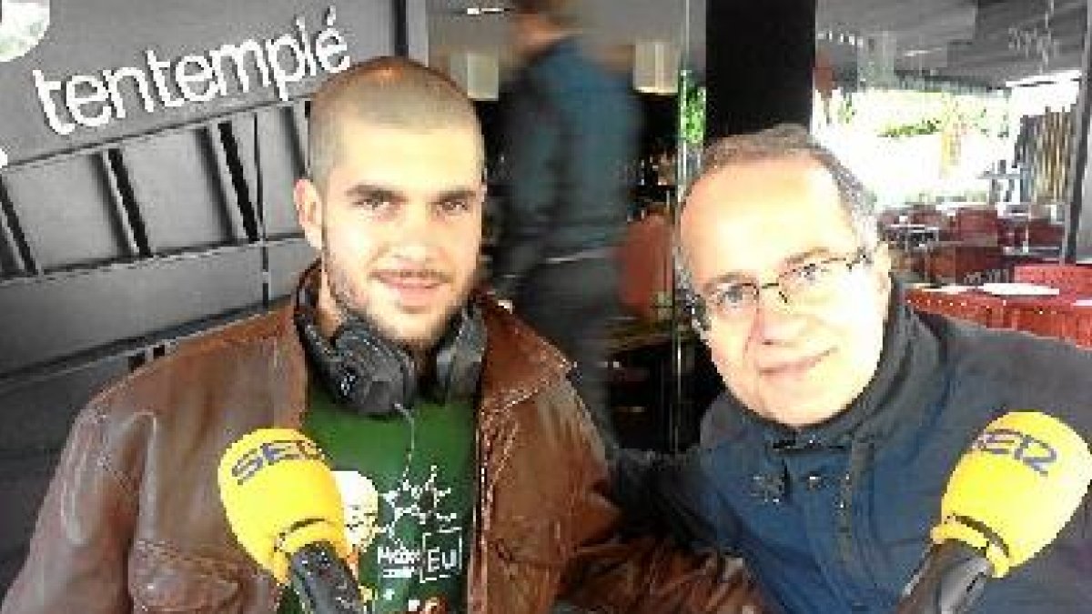 Con Tony Fernández.